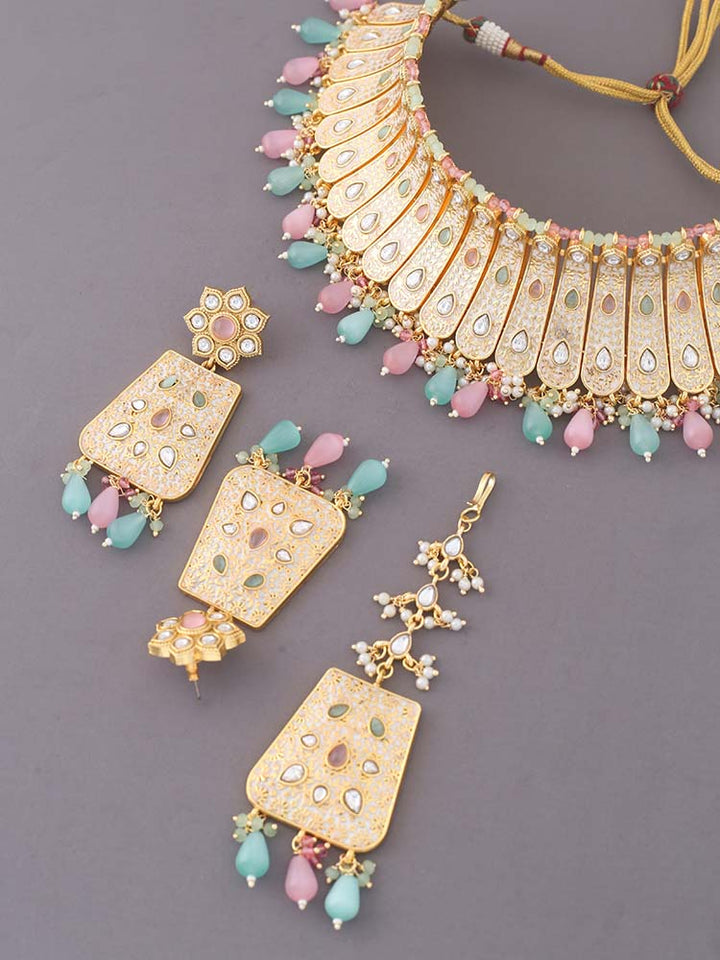 Multicolor Yukta Hasli Kundan Jewellery Set