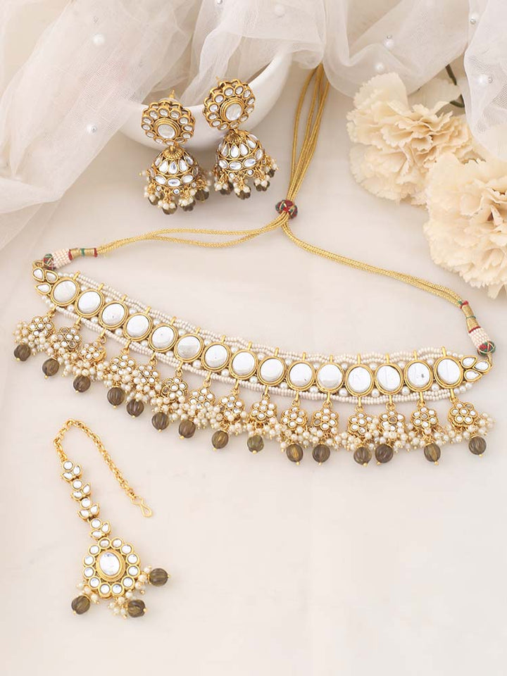 Olive Pradyut Jewellery Set