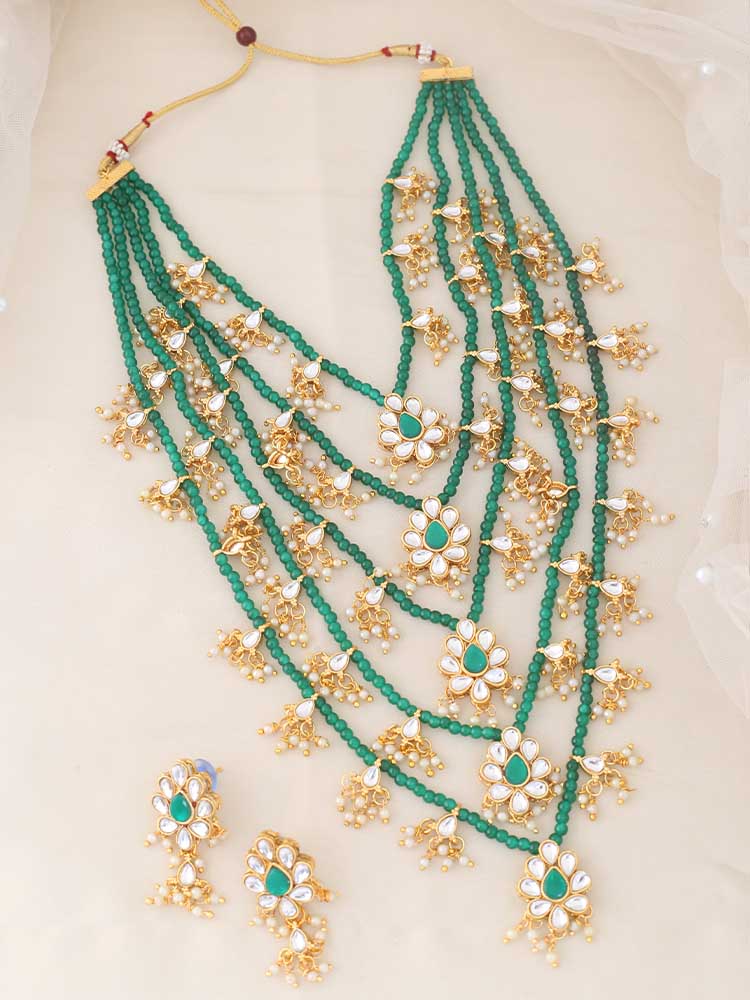 Emerald Eshana Jewellery Set