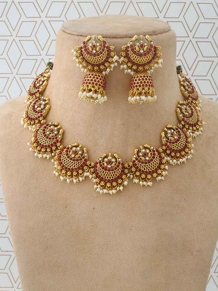 Ruby Laban Jewellery Set