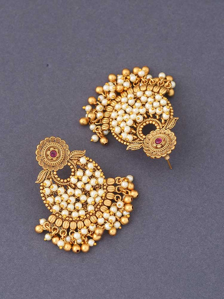 Ruby Laila Chandbalis