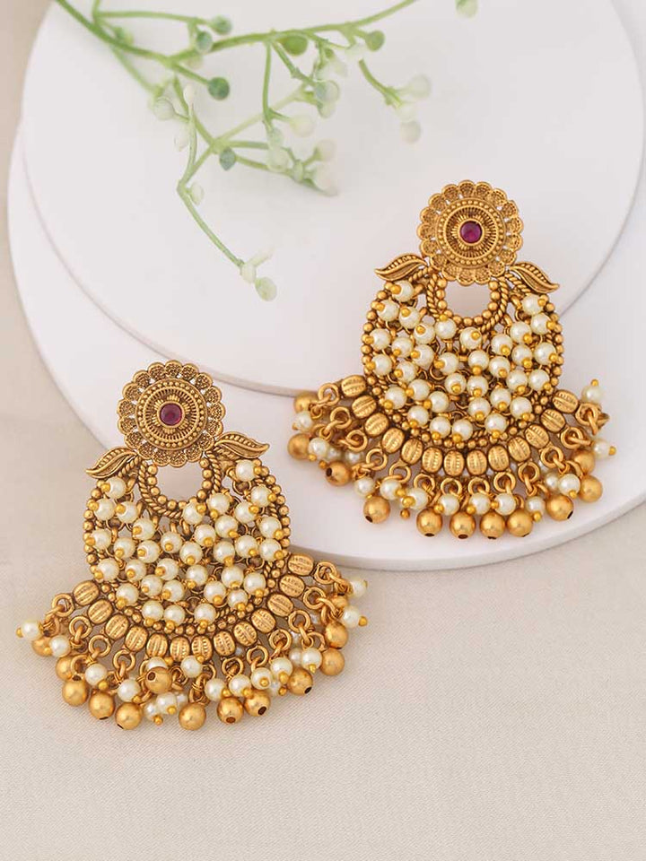 Ruby Laila Chandbalis