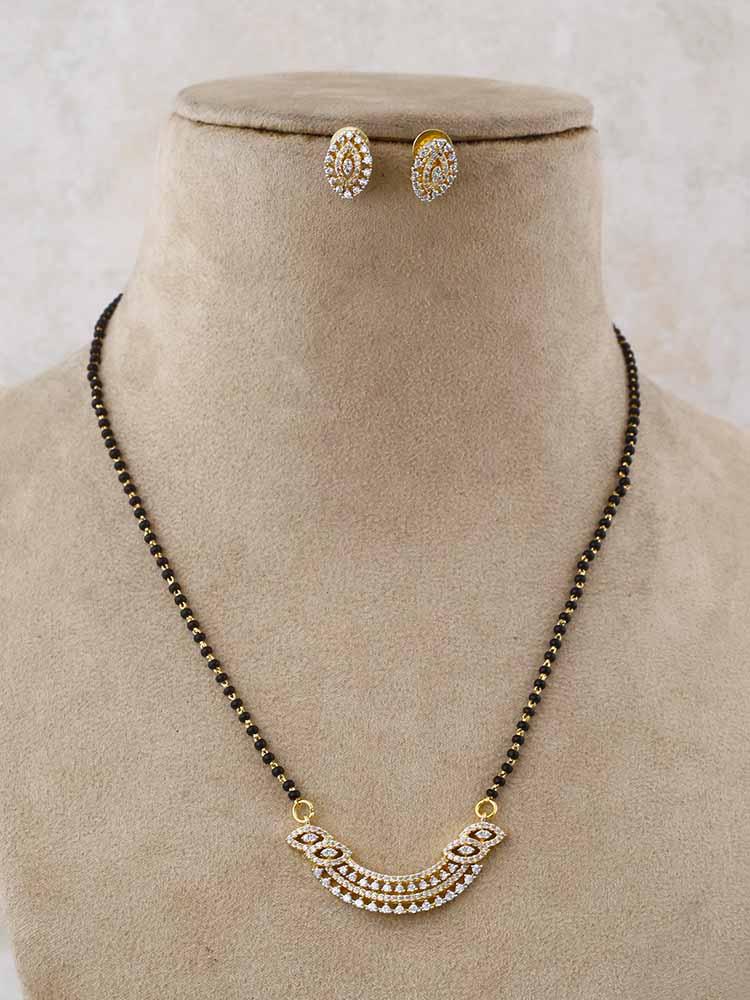 Shafali Pendant Mangalsutra Set - Bling Bag