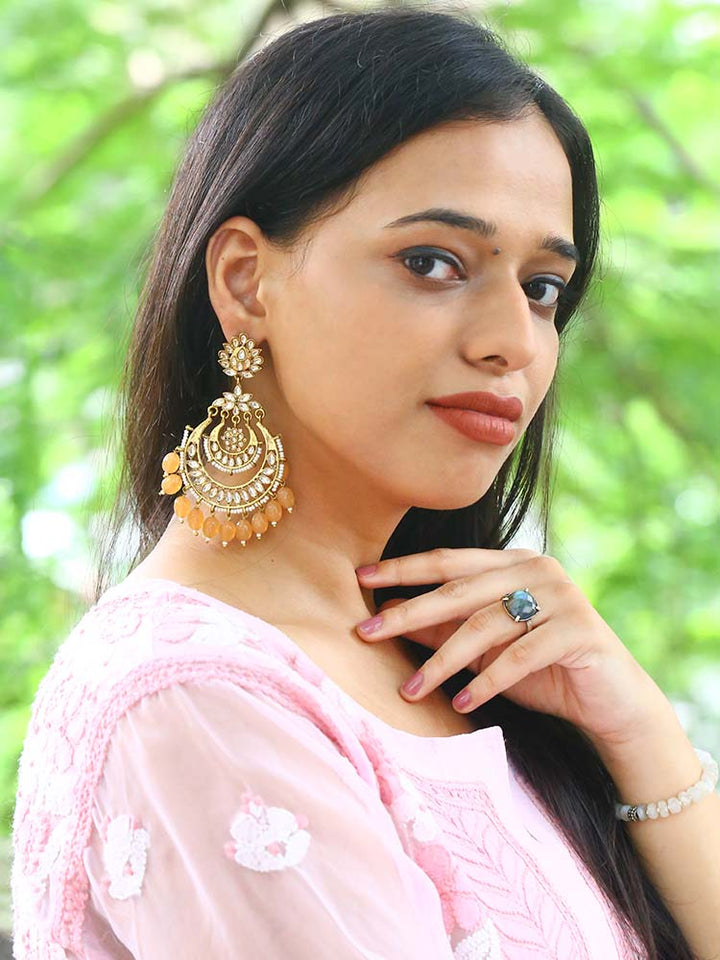 Brown Mumtaz Chandbalis