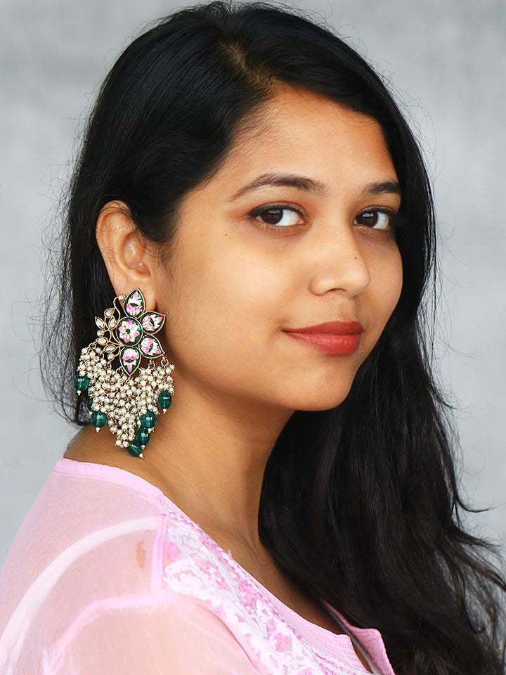 Emerald Chakrika Danglers