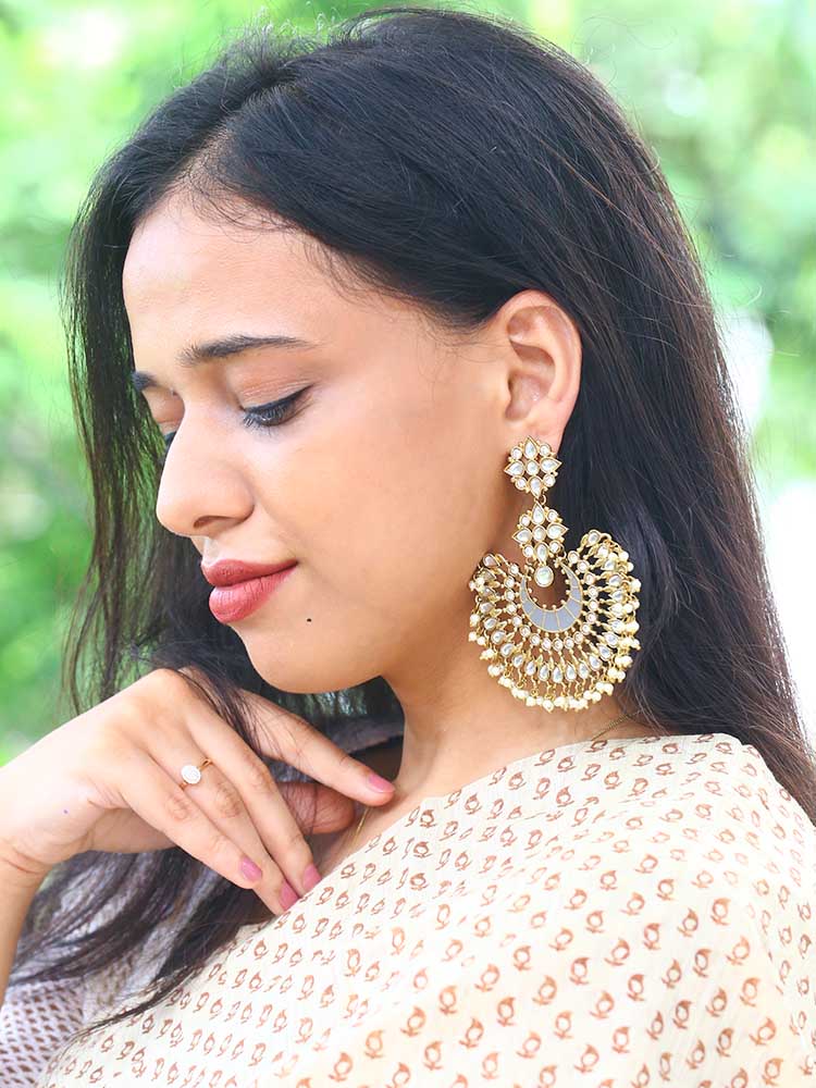 Grey Chakra Chandbalis