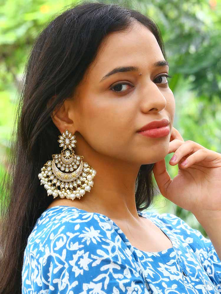 Ivory Ajaya Chandbalis