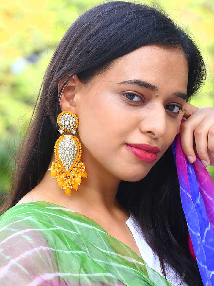 Mustard Chaitali Chandbalis